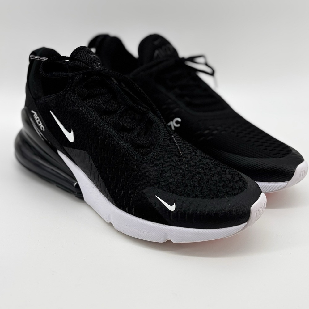 Nike Air Max 270 9.5 Black White Red‎ Men's Low Top Athletic Sneaker AH8050-002